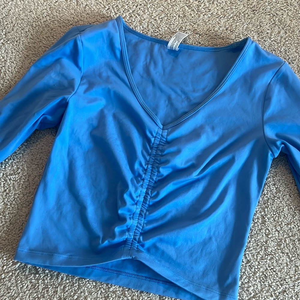 all in motion long sleeve shirt size small great condition